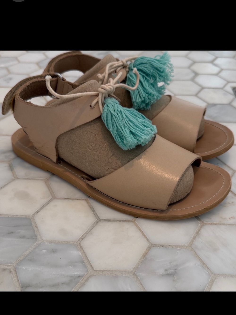 Zara Tan Leather Tassel Sandals Shoe Girls Size 3.5